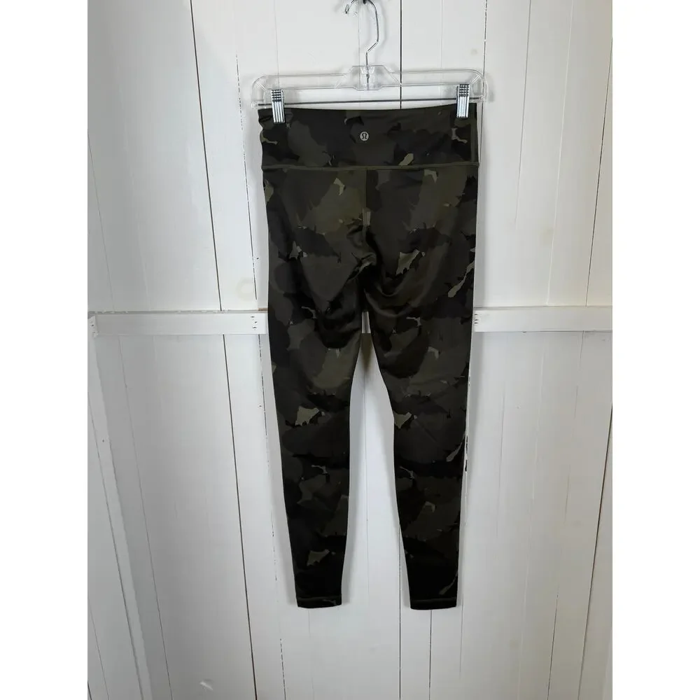 Lululemon Green Ankle Leggings Size 6 Pre-Owned Excellent